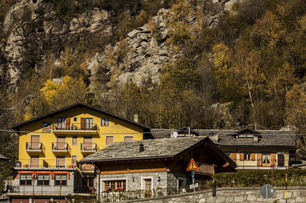 Hotel Fior Di Roccia Gaby Exterior foto